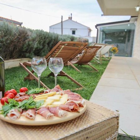 Eco Eclectic Villa With Pool Solin Dış mekan fotoğraf